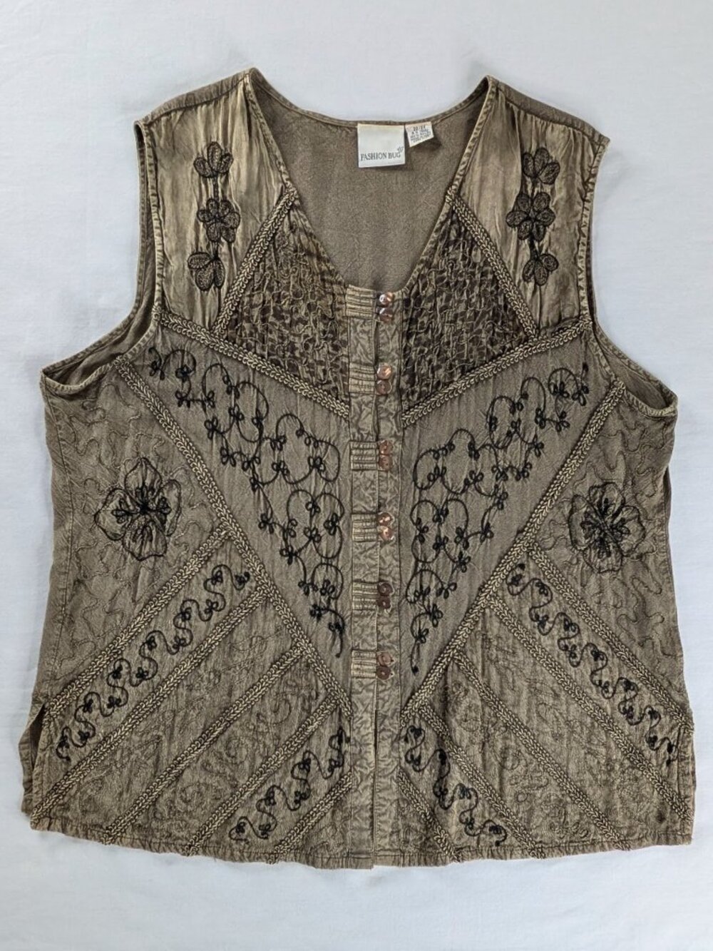 VTG Washed Green Black 3D Floral Embroidered Patchwork Button Up Vest Top Boho